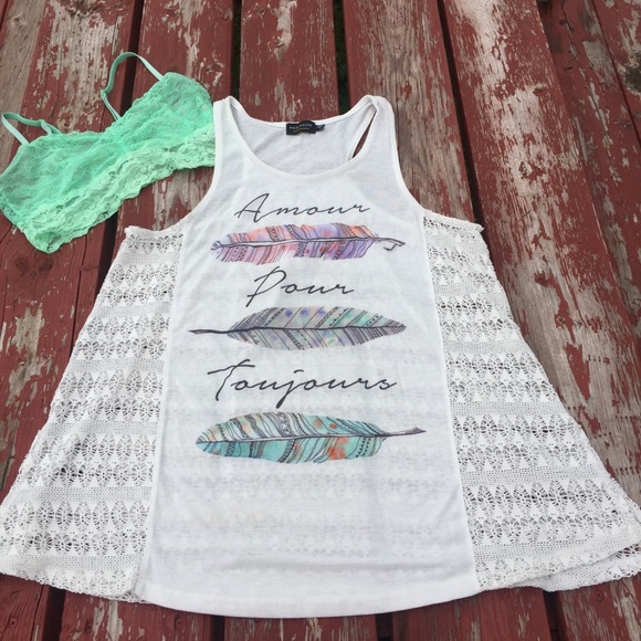 Tops - ☮️ Boho Feather Sheer Racerback Tank size Large Tops - ☮️ Boho Feather Sheer Racerback Tank size Large